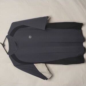 Wilson large lightweight activewear crewneck short sleeve shirt men dark blue